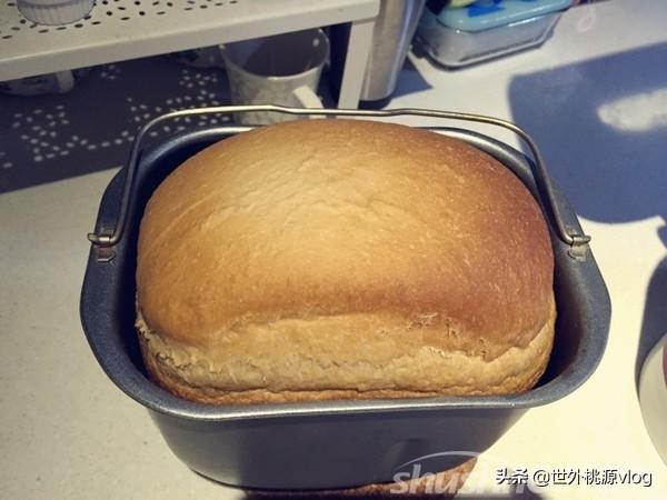 家庭自制面包简单做法,毛巾卷面包怎么在家制作？