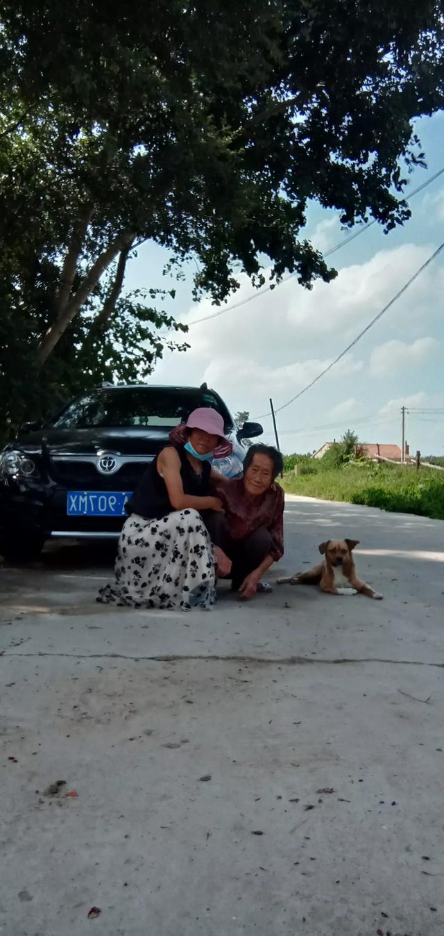 福彩3d好心人布衣图库:在宾馆里和陌生人拼房，是什么感觉？