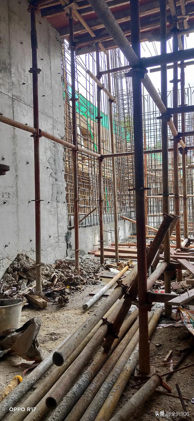 头条问答 - 农村地基处的柱子.钢筋为什么不直接加长到楼面呢?