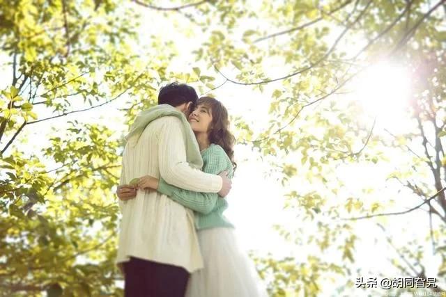 美渣吉吉宣布分手:分手后就无底线指责对方，骂人渣男渣女，这种行为你怎么看