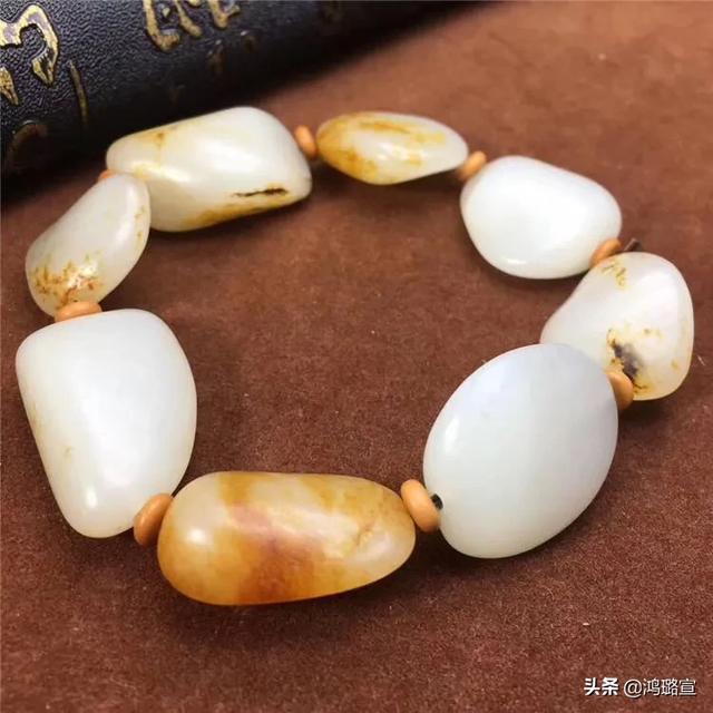 和田玉籽料手串,该如何挑选一串和田玉籽料原石手串？