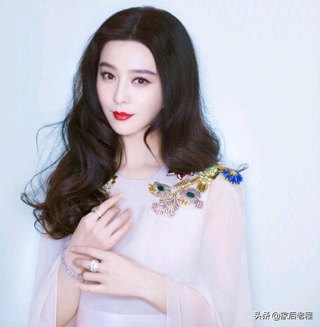 毕福剑现状:那些被封杀的明星都去干嘛了？