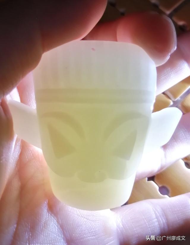 玉石染色鉴别方法图解,菱镁矿染色仿绿松石如何分辨和鉴定？