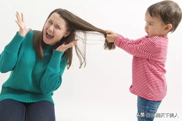 小孩攻击行为:如何改变孩子之间发生争抢东西就咬人或是掐人的行为？