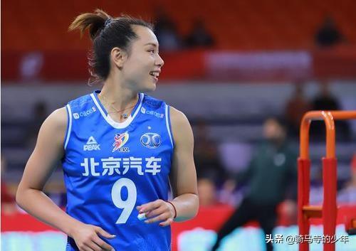 栗垚首度入围中国女排参加集训，她能搭上东京奥运会末班车吗？