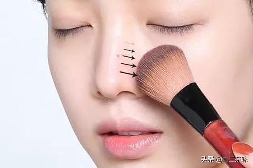 有哪些化妆的小技巧，教你5个化妆技巧让鼻子变小变挺