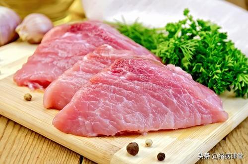猪传染性胸膜肺炎会传染人吗:仔猪腹泻呕吐，身体泛红引起死亡，是什么病？
