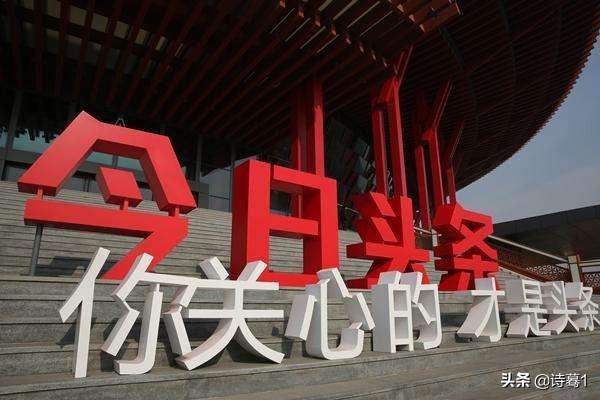 头条里很多出联句求上下联或出诗句求上下句的,对联或诗句的出句要讲究些啥基本常识？