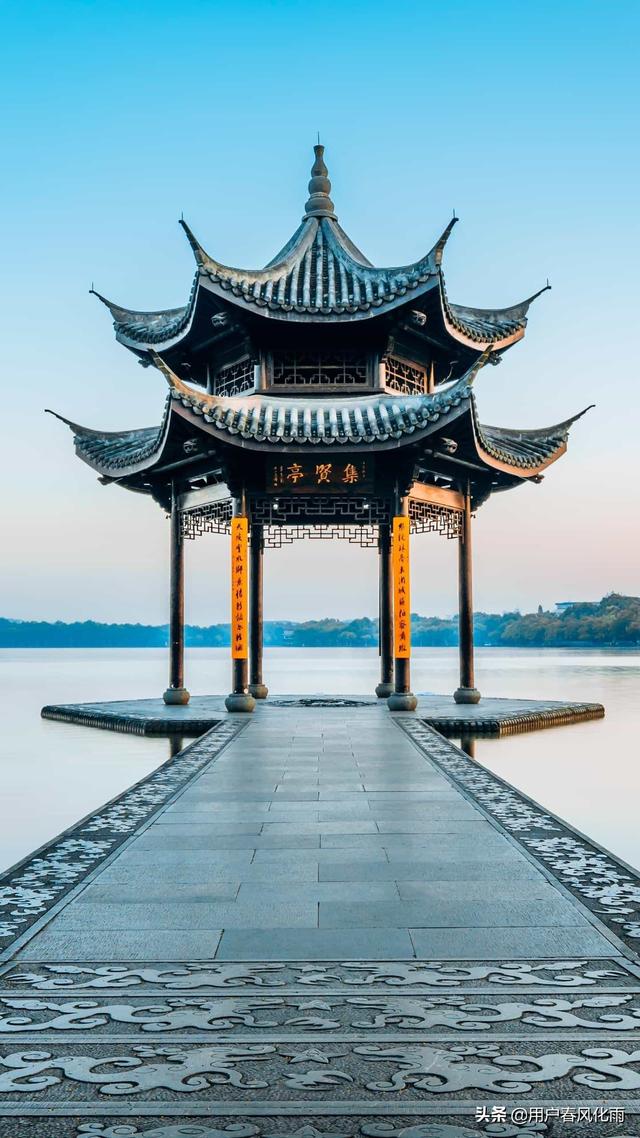 有吸引力的<a href=https://maguai.com/list/256-0-0.html target=_blank class=infotextkey><a href=https://maguai.com/list/256-0-0.html target=_blank class=infotextkey>朋友圈</a></a>说说:你看到过哪些简短有内涵的一看就想发<a href=https://maguai.com/list/256-0-0.html target=_blank class=infotextkey><a href=https://maguai.com/list/256-0-0.html target=_blank class=infotextkey>朋友圈</a></a>的句子？(有故事句子发<a href=https://maguai.com/list/256-0-0.html target=_blank class=infotextkey><a href=https://maguai.com/list/256-0-0.html target=_blank class=infotextkey>朋友圈</a></a>)