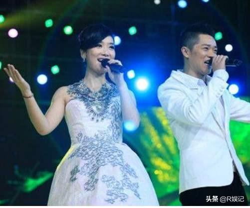 凤凰传奇是恋人吗:“凤凰传奇”组合没有了男方会怎样