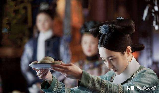 古代皇宫里有那么多妃子，除了伺候皇帝，平时都干什么？