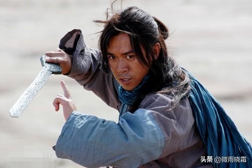 梁雁翎:梁羽生武侠中，杨云聰为什么成为飞红巾心中永远的痛