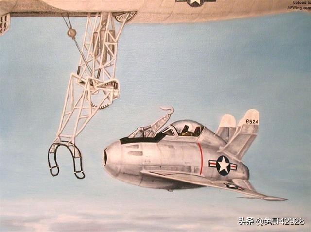 小飞机之谜，世界上最小最奇葩的战斗机，美国“XF85”到底是怎么样的存在