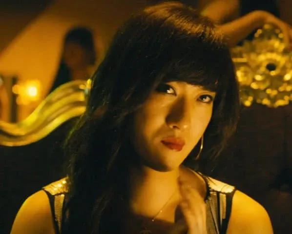 夏洛特烦恼演员表:王宁原是话剧《夏洛特烦恼》袁华扮演者，为何没演电影离开麻花