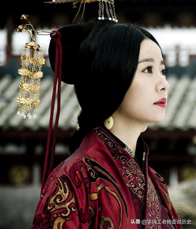 郭圣通于建武十七年被废去后位，封为中山王太后，刘秀还活着，为什么是太后？