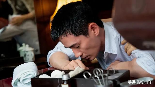 陈靖仇是谁演的:胡歌和蒋劲夫到底是什么关系？