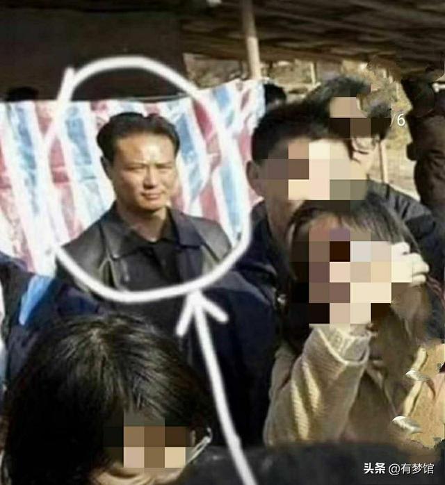 杭州碎尸案让人匪夷所思,敢问许某之前是否还有接触过其他女性？