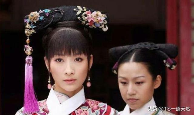 《甄嬛传》里安陵容的丫鬟宝娟后来怎么会离开安陵容去跟了皇后娘娘的？