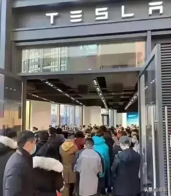 上海约x群:我想办一个网约车驾驶员证，跑滴滴怎么办理，现在有必要吗？