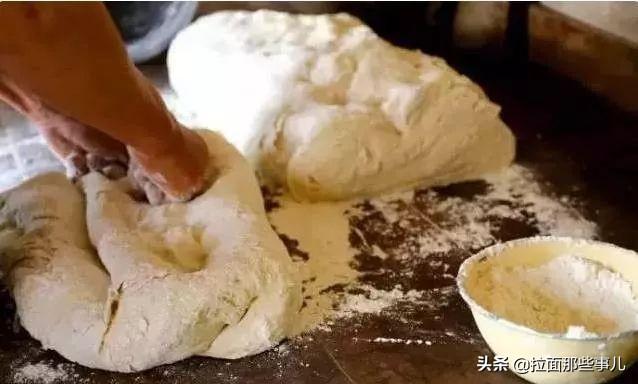 牛三宝面是指哪三宝，兰州拉面配方是什么？汤料如何配比？