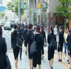 丑国,为什么感觉日本的女性很耐看？