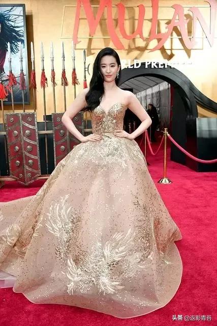范冰冰戛纳礼服:你被哪些女明星的红毯造型惊艳过？