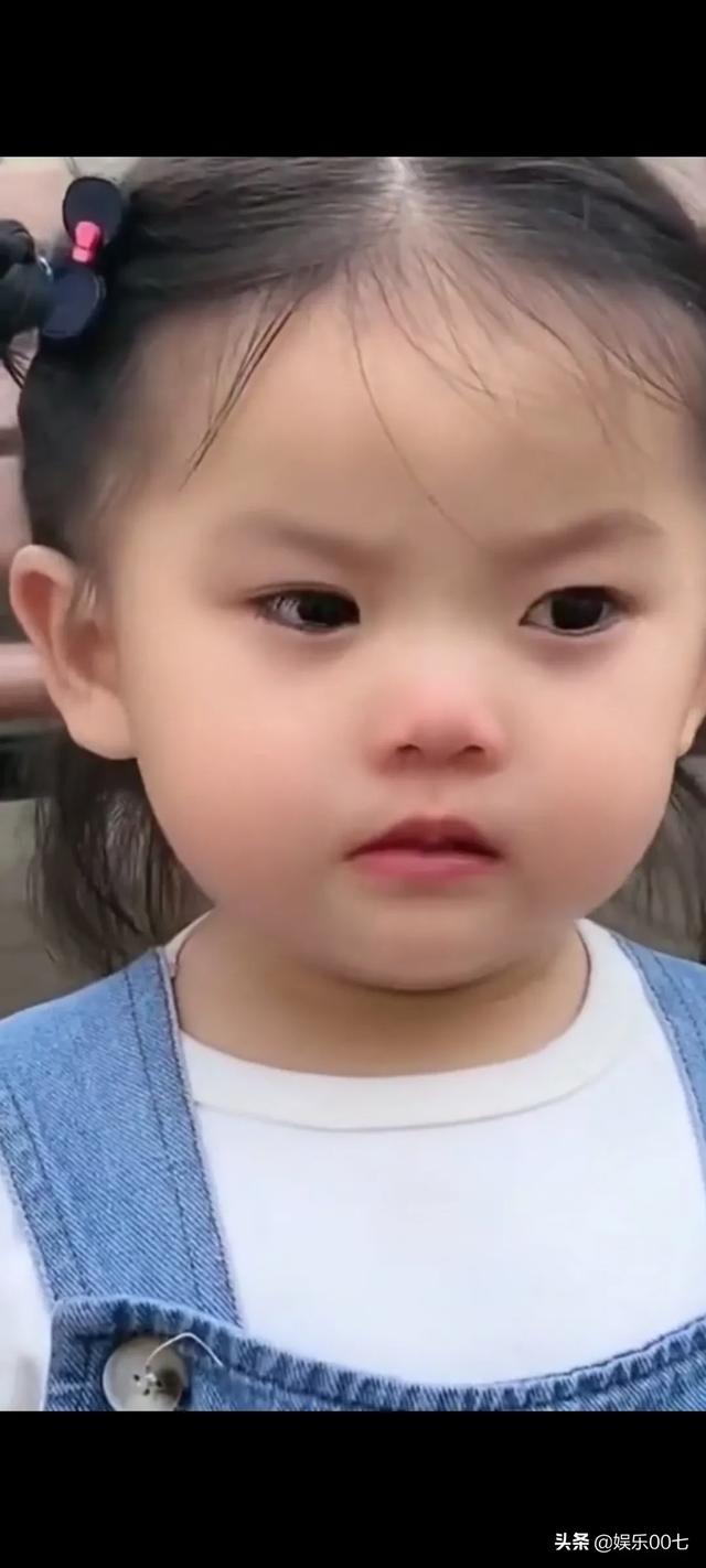 头条问答 - 有什么可爱到打滚的文案?(29个回答)