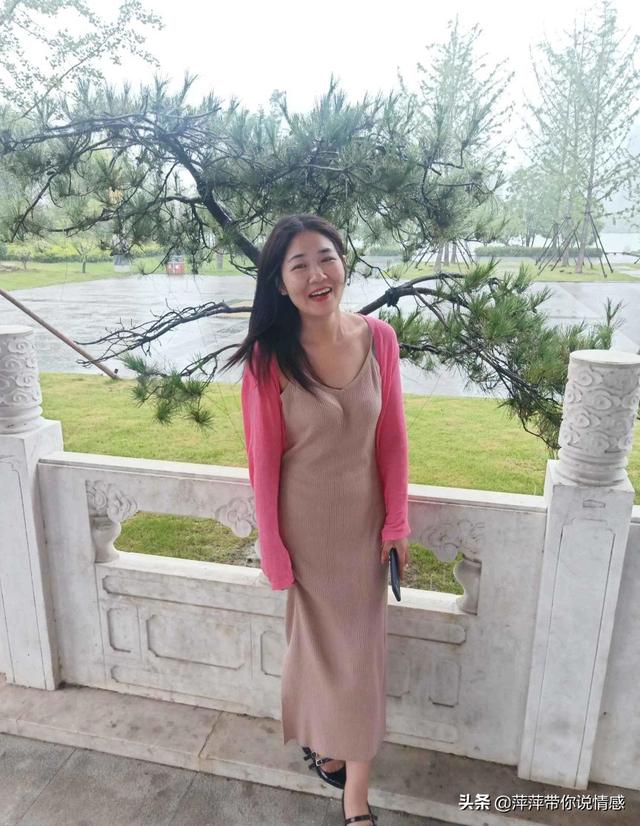 很少发朋友圈的没结婚女人是什么类型(朋友圈很少发动态的女人)