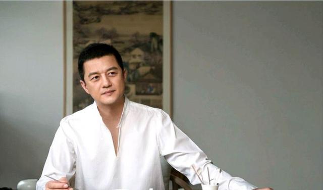 王菲李亚鹏结婚:王菲和谢霆锋在一起了，李亚鹏和许晴会有可能吗