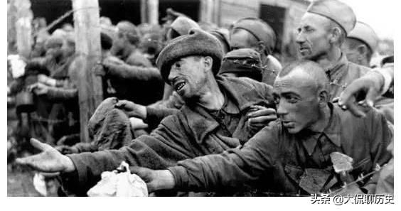 苏联女兵马卡洛娃干了什么，克格勃为什么要花整整30年抓她？插图60