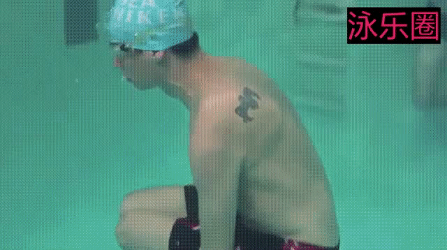 人体漂浮术:如果人死后漂浮在太空，身体会被分解吗