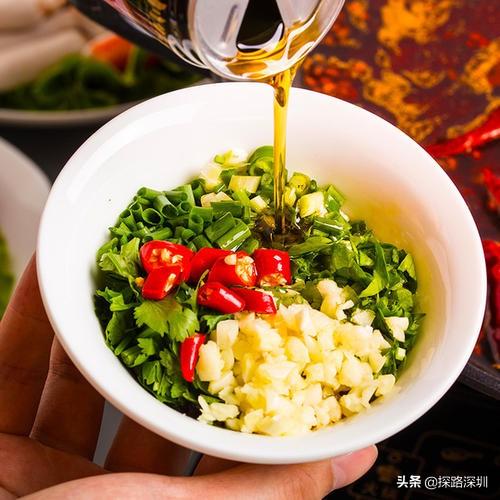 藏獒成火锅食材视频:南方人与北方人吃火锅都有什么特点？ 藏獒肉涮火锅