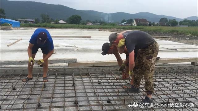 你们喜欢996式工作还是855式工作？