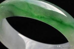 翡翠手镯的寓意和象征,翡翠手镯的颜色分类（附详图）？