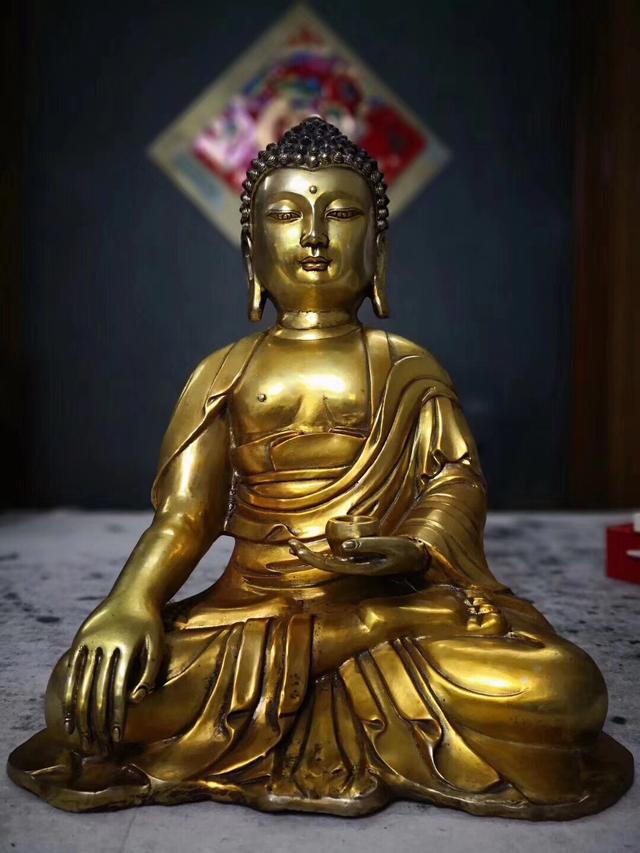 发朋友圈人生感悟经典名言:人生哲理名言100句，精辟？