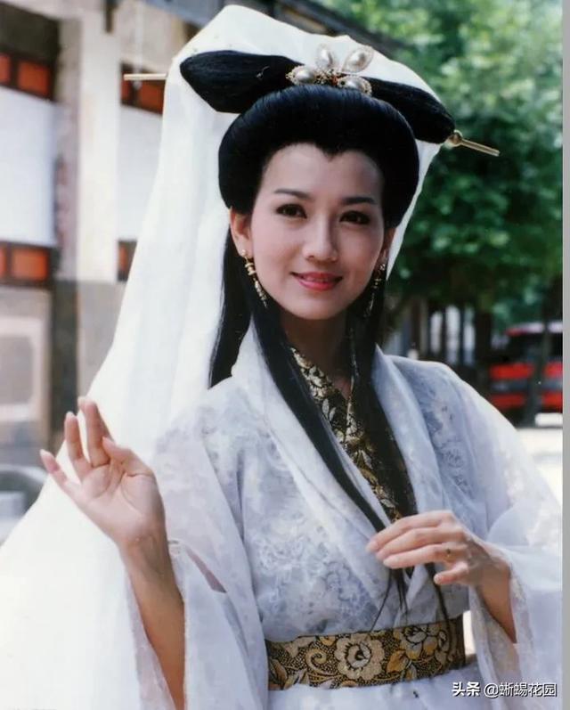 1999年香港小姐是谁？