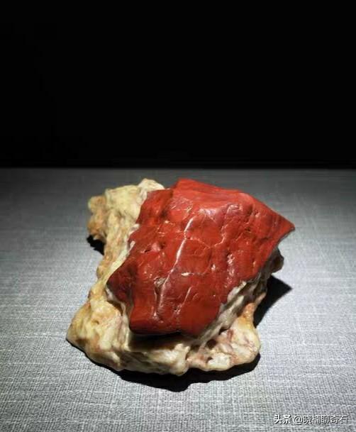 阿拉善彩玉手镯,请问玩石行家，这是什么石种？