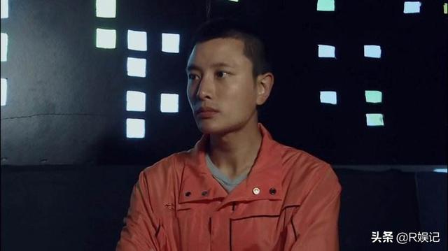 姚晨儿子:为什么说姚晨晒儿子幼儿园毕业照却意外暴露甜馨及其父母关系现状