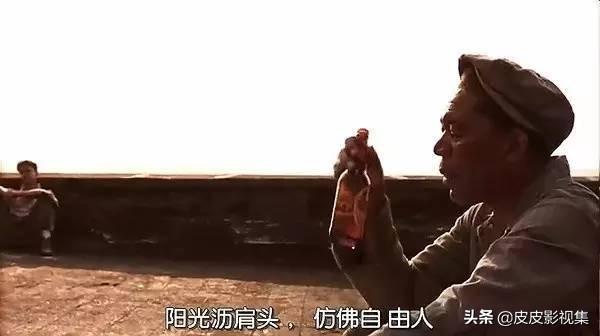 肖申克的救赎经典台词:豆瓣评分No.1的《肖申克的救赎》，到底哪里吸引人？