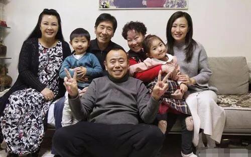 严宽杜若溪吻戏:娱乐圈哪些明星夫妻无绯闻？