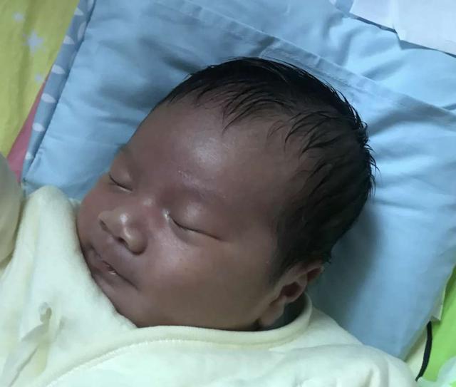 瓦莱丽:都说法国女人懂浪漫，和法国姑娘结婚之后的生活是什么样的