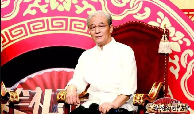侯宝林儿子:侯震为什么不改名叫侯云震或者侯鹤震？