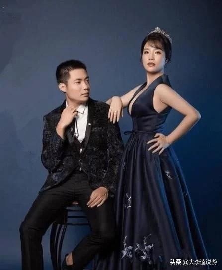 头条问答 - lol大司马结婚6年不肯晒自己老婆,直到看到照片:要我也把