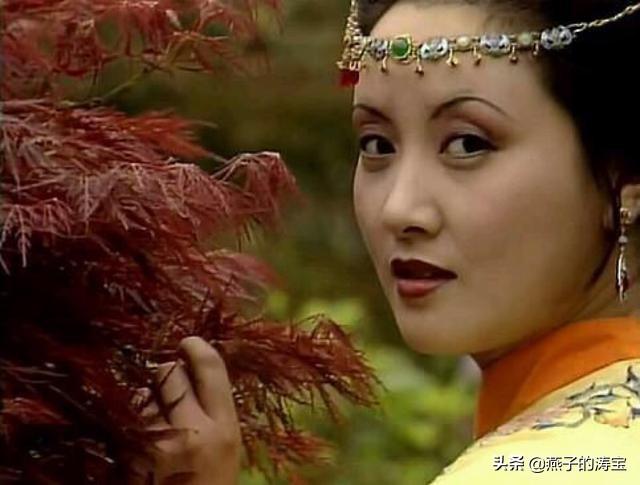 红楼梦中人物分析:该如何评价《红楼梦》里面王熙凤这个人物？