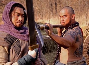 把武松,杨志,鲁大师关一个房决斗不死不休,谁会走出来？