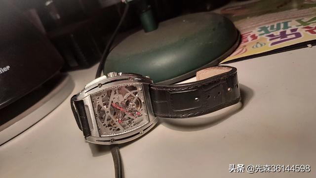 想买一款2000-3000男士手表，年轻人带的，有没有好的推荐？插图28