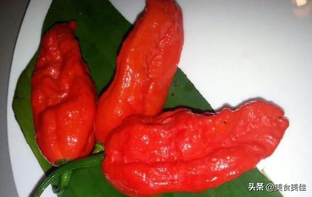 虎皮青椒是哪里的菜(虎皮青椒酿肉是哪里的菜)