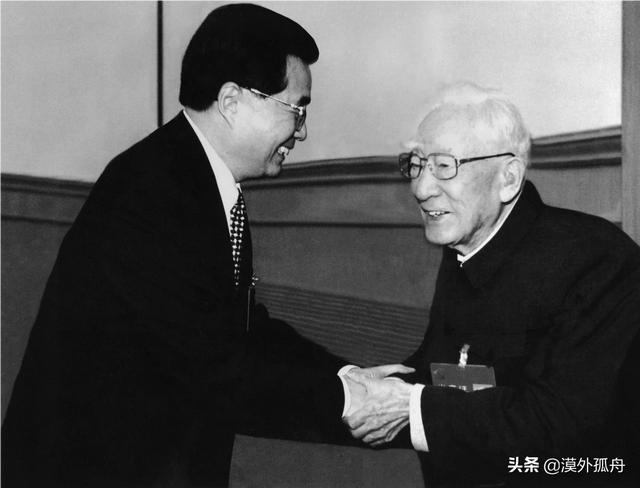 左权简介:请问近代史上哪些名人之死与日本人有关？