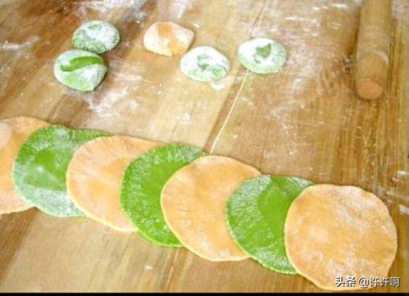 自己在家包饺子怎么做？