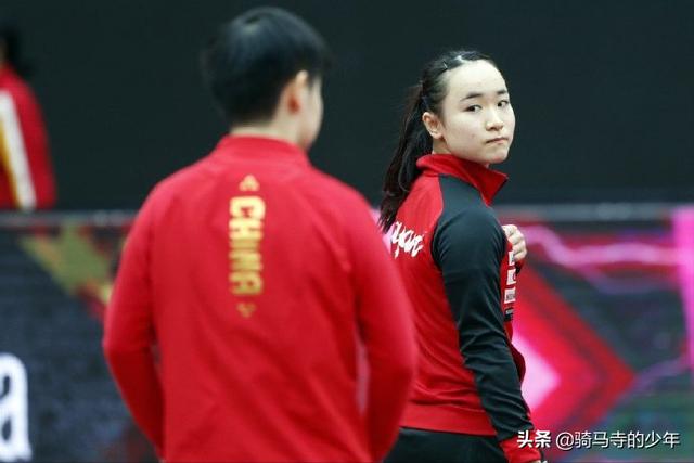 陈嘉:孙颖莎打不赢张瑞，为何面对伊藤美诚，就能战胜？